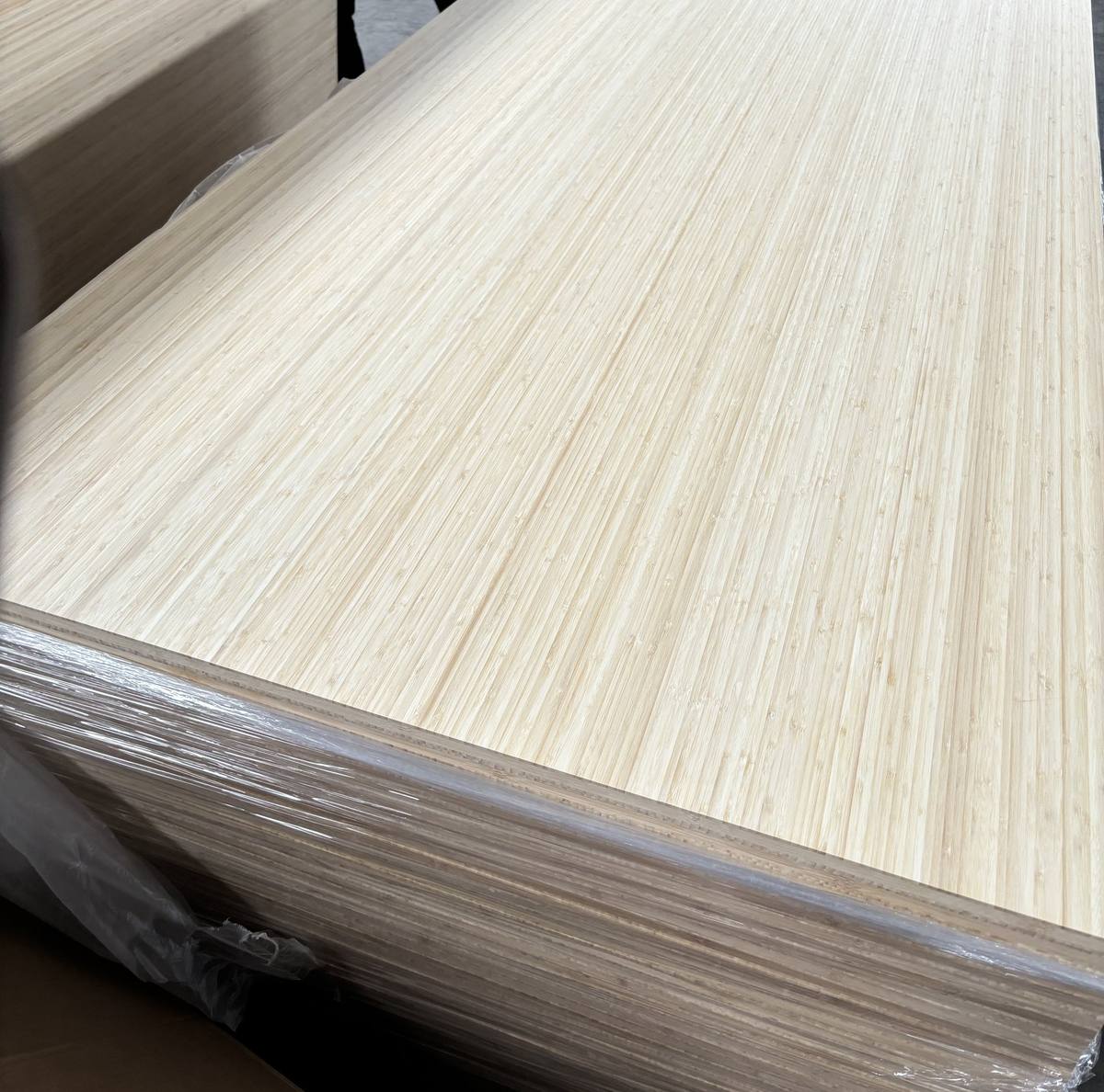 Panneau Bambou Vertical Naturel